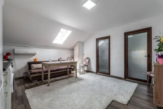 Apartament cu 2 dormitoare și loc de parcare - 0% COMISION
