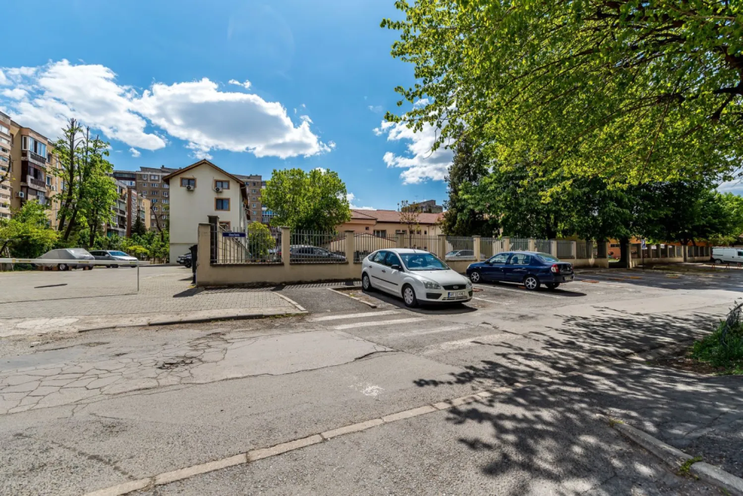 Apartament cu 2 dormitoare și loc de parcare - 0% COMISION