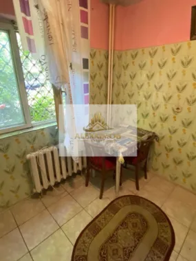 Apartament 2 Camere de Vanzare -Lujerului Metrou -50 mp