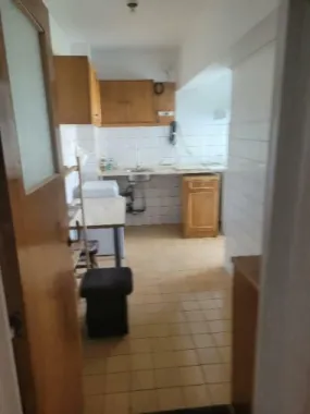 BRASADAS închiriază ap 2 camere decomandate Piata Unirii.