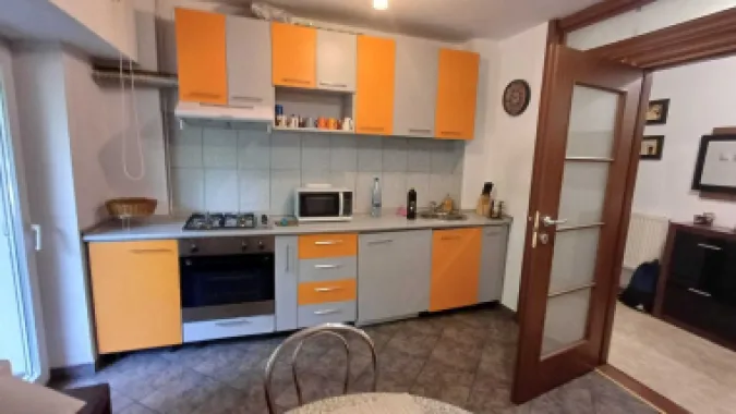 BRASADAS închiriază ap 2 cam etaj 1 Unirii fantani,