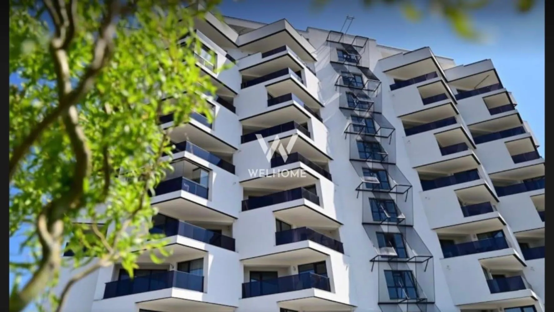 Direct dezvoltator, avans minim 17 200 euro, Sibiu - Proiect deosebit in Sibiu. 
Avans minim 17 740euro!
 Apartament cu 2 camere, suprafață totală de 66.83mp din care terasa de 12.27mp disponibil la etaj intermediar poziționat pe SE cu vedere spre munți.

 Posibilitatea de predare La Semifinisat si v-a include:
- Ușă de exterior Porta Doors Agat.
- Centrală termică în condensare și instalație de încălzire în pardoseală cu termostat individual în fiecare cameră.
- Instalația electrică cu prize, întrerupătoare și echipamente Legrand.
- Șapă semi-uscată elicopterizată.
- Tâmplărie PVC Salamander Green Evolution, cu 6 camere și trei foi de sticlă cu feronerie Roto.
- Terasa cu balustradă de sticlă și/sau zidărie de beton/cărămidă, placate cu gresie.
- Instalația de apă și canalizare până la racordurile obiectelor sanitare.
- Sistem de ventilație cu clapetă antiretur în băile fără aerisire naturală.
- Tubulatură de ventilație pentru hota de bucătărie.
- Pregătire instalație aer condiționat.
- Instalație de gaz interioară + mascarea țevii de gaz cu grilaj perforat la nivelul tavanului.
- Videointerfon smart Akuvox cu control din aplicație mobilă.

 Posibilitatea de predare La Cheie si suplimentar v-a include:
- Uși de interior Porta Doors.
- Baie amenajată cu gresie, faianță, obiecte sanitare și baterii ce se pot alege din gamele selectate de la furnizorii parteneri.
- Pardoseala placata cu parchet laminat, SPC, LVT sau triplu stratificat ce se poate alege de la furnizorul partener.

Disponibilitate de locuri de parcare supraterane si subterane, boxa de depozitare.
Compartimentarile se pot modifica dupa preferintele cumparatorului (in limita posibilitatilor tehnice), idei propuse de compartimentare vezi in schite.
Receptie bloc in toamna 2027.
Pozele sunt cu titlul de prezentare al unui apartament finisat La Cheie, poate fi predat exact ca in poze.

 PRET:
82 827euro +tva La Semifinisat cu avans 90%
91 591euro +tva finisat La Cheie cu avans 90%
*Prețul poate sa difere in funcție de avans.

Tel; 0745 99 55 37 Mihai