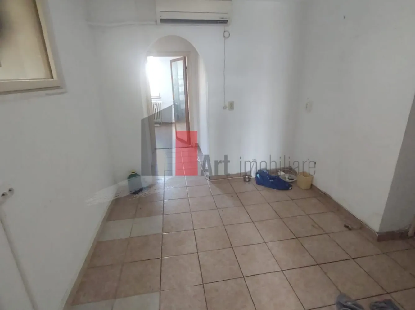 Vânzare apartament decomandat 2 camere - Metrou Lujerului