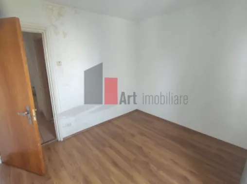 Vânzare apartament decomandat 2 camere - Metrou Lujerului