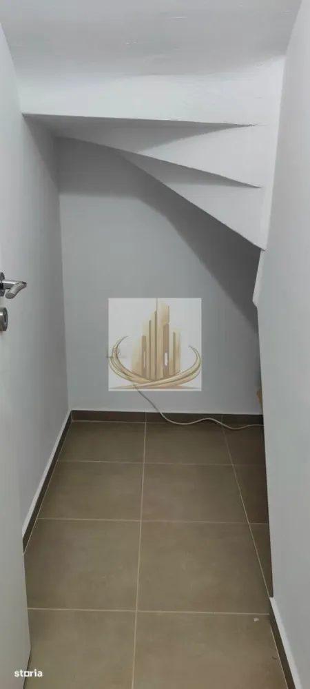 Duplex cu 4 camere,Zona Cora