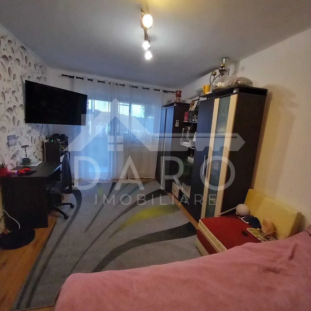 Vand apartame,2 canere
