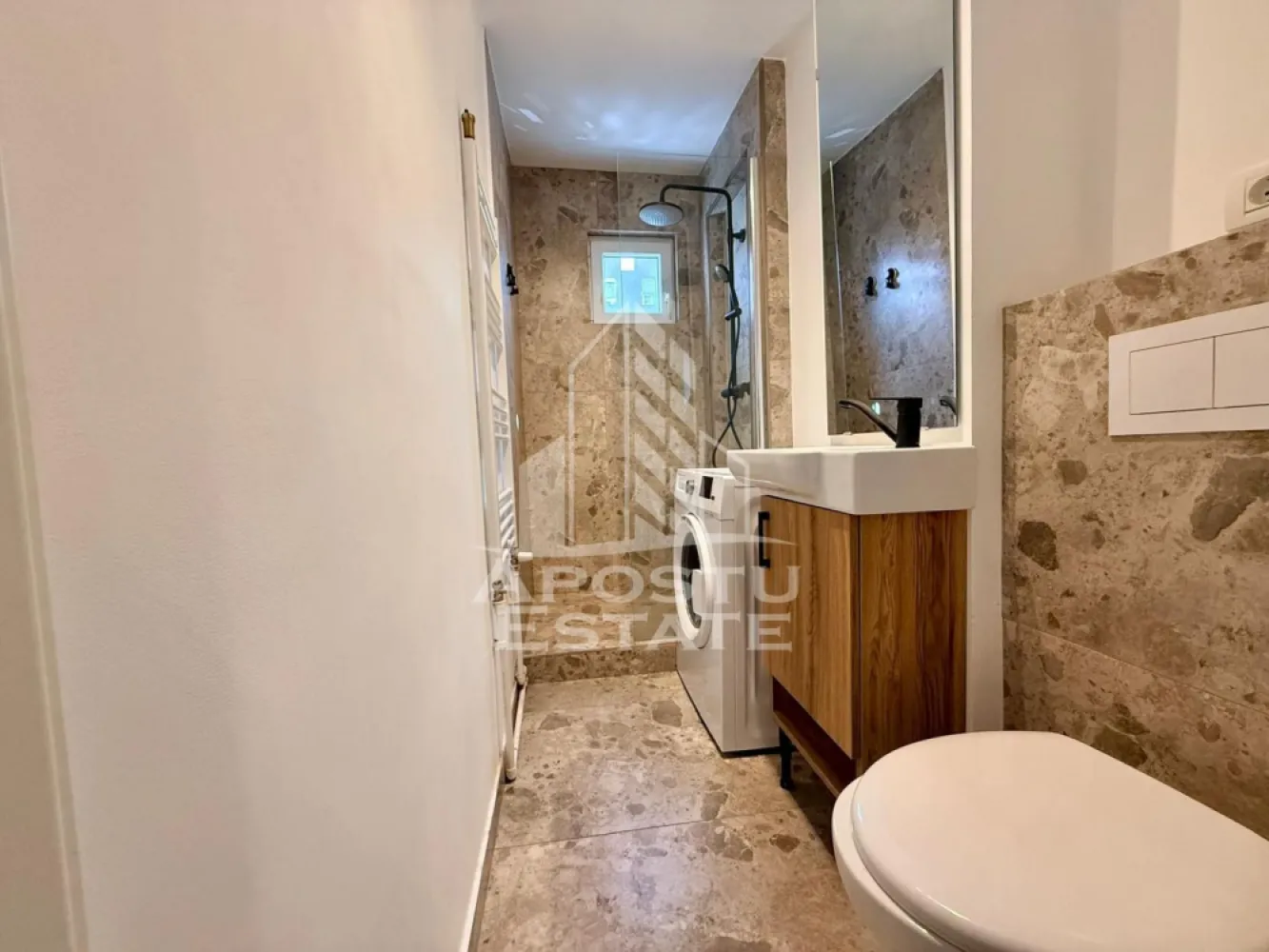 Apartament cu 2 camere de vanzare, Zona Circumvalatiunii, Timisoara