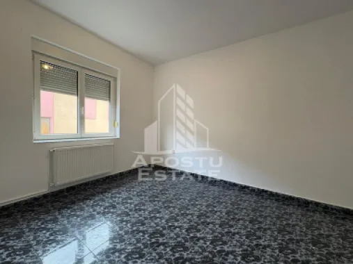 Casa individuala de vanzare zona Traian Timisoara, 2 fronturi stradale
