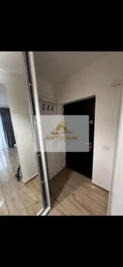 Garsoniera de Vanzare - 33 mp - Zona Drumul Fermei