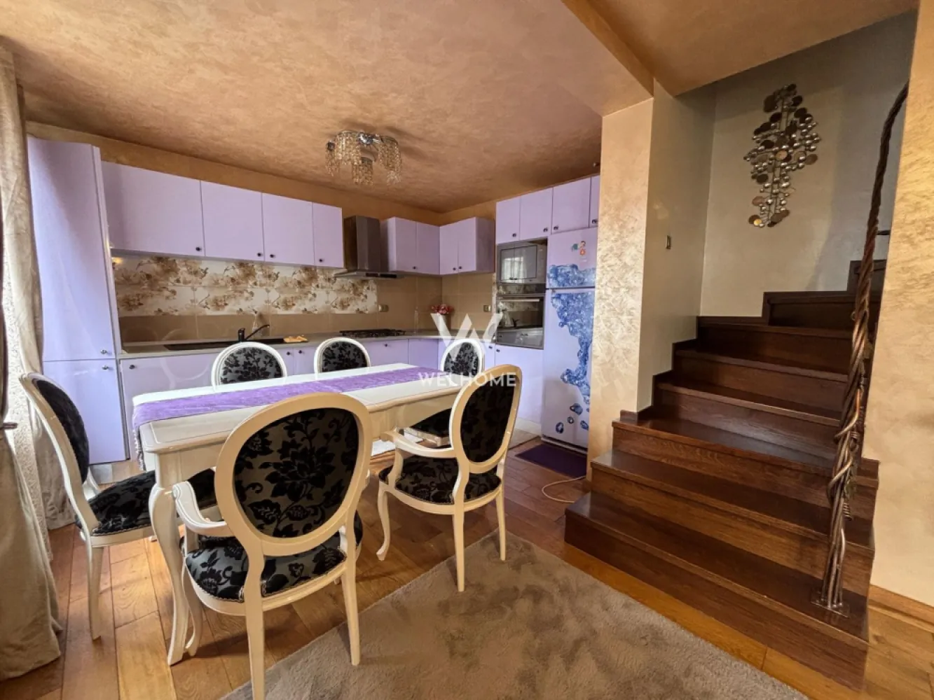 Casa 3 camere mobilata-utilata - Turnisor, Sibiu - PET FRIENDLY Casa 3 camere Disponibila IMEDIAT - Str. Zavoi, Sibiu
- Suprafata utila: 110 mp
- Casa este compartimentata astfel:
- PARTER: living cu bucatarie open space, baie, spatiu depozitare..
- ETAJ: 2 dormitoare, baie.
- Casa este dotata cu tot ce este necesar, te poti muta imediat.
- Situat intr-o zona linistita cu acces facil la magazine, mijloace de transport, scoli etc.
- Loc de parcare in curte si afara.
- Se accepta animale de companie de talie mica.
Perioada minima inchiriere 12 luni.
Disponibila IMEDIAT.

Chirie lunara: 750 Euro + se percepe garantie o chirie
Comision client: 50% din prima chirie
Contact: 0747639802