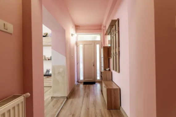Apartament 2 camere spatios la casa individuala zona Centru Arad