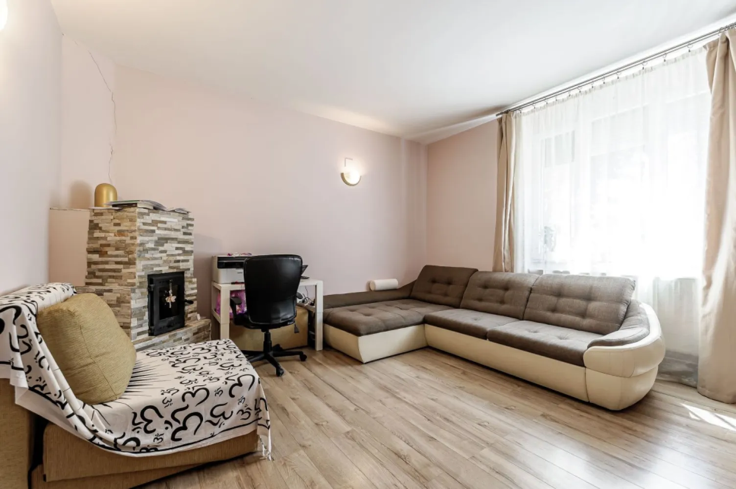 Apartament 2 camere spatios la casa individuala zona Centru Arad