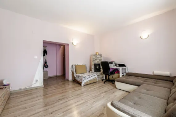 Apartament 2 camere spatios la casa individuala zona Centru Arad
