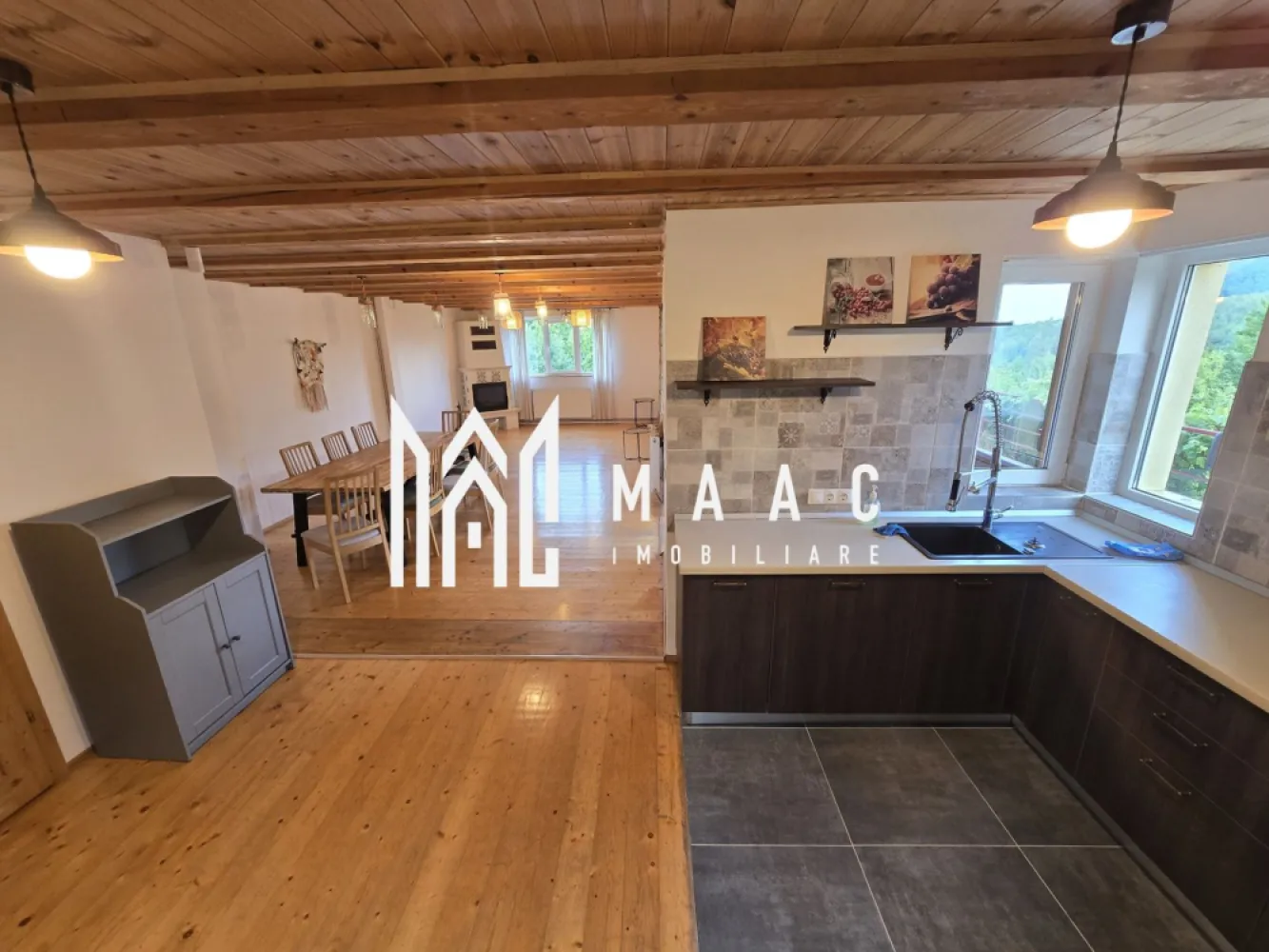 Casa 4 camere 3825 mp teren Cisnadioara