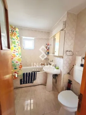 Apartament de închiriat | 2 camere | Decomandat | Zona Piața Muncii