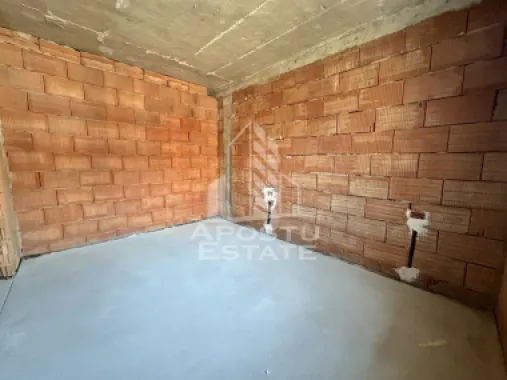 Apartament cu 2 camere si dressing decomandat in Giroc langa Hotel IQ.