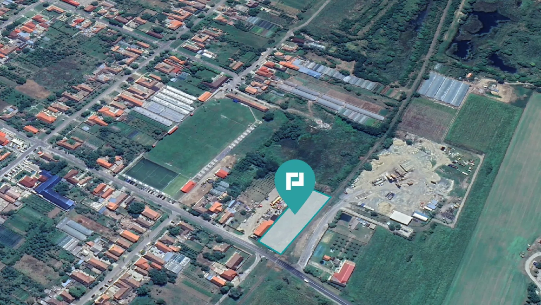 Teren in Pâncota - PropertyLab vă pune la dispoziție in exclusivitate un teren intravilan de 2700 mp in localitatea Pâncota.
Terenul este intravilan are o suprafață generoasă de 2700mp si un front stradal de 27 ml fiind ideal pentru cei care vor sa facă o investitie pe termenul lung. Terenul este pretabil pentru diverse afaceri sau pentru construirea de locuințe!

Pentru detalii sau vizionare vă rugam să ne contactați :

Radu Mitran - Consultant imobiliar PROPERTY LAB.
Tel. +40 751 621 035
E-mail: radu.mitran@propertylab.ro

sau

Victor Nedelcu - Consultant imobiliar PROPERTY LAB.
Tel. +40 744 772 772
E-mail: victor.nedelcu@propertylab.ro

CP2663189
