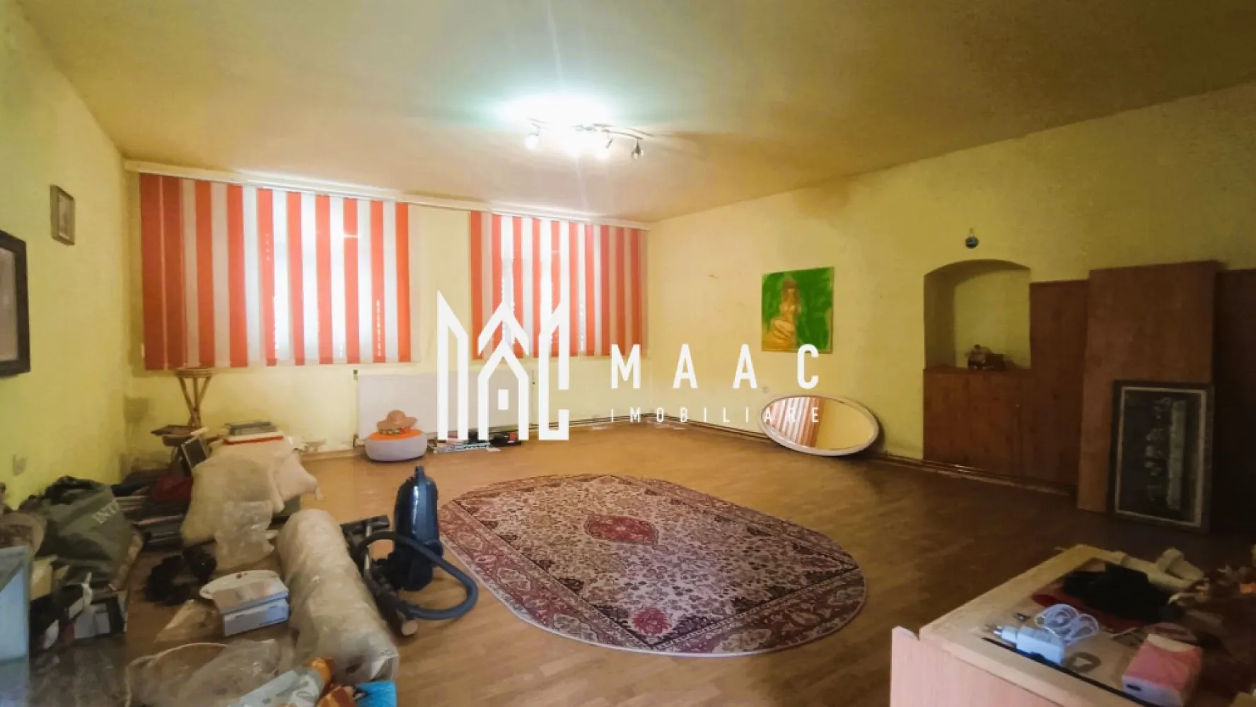 Casa cu 5 camere | 308 mp teren | Cisnadie