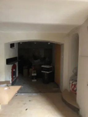 BRASADAS vinde ap 3 cam PARTER INALT zona ULTRACENTRALA.