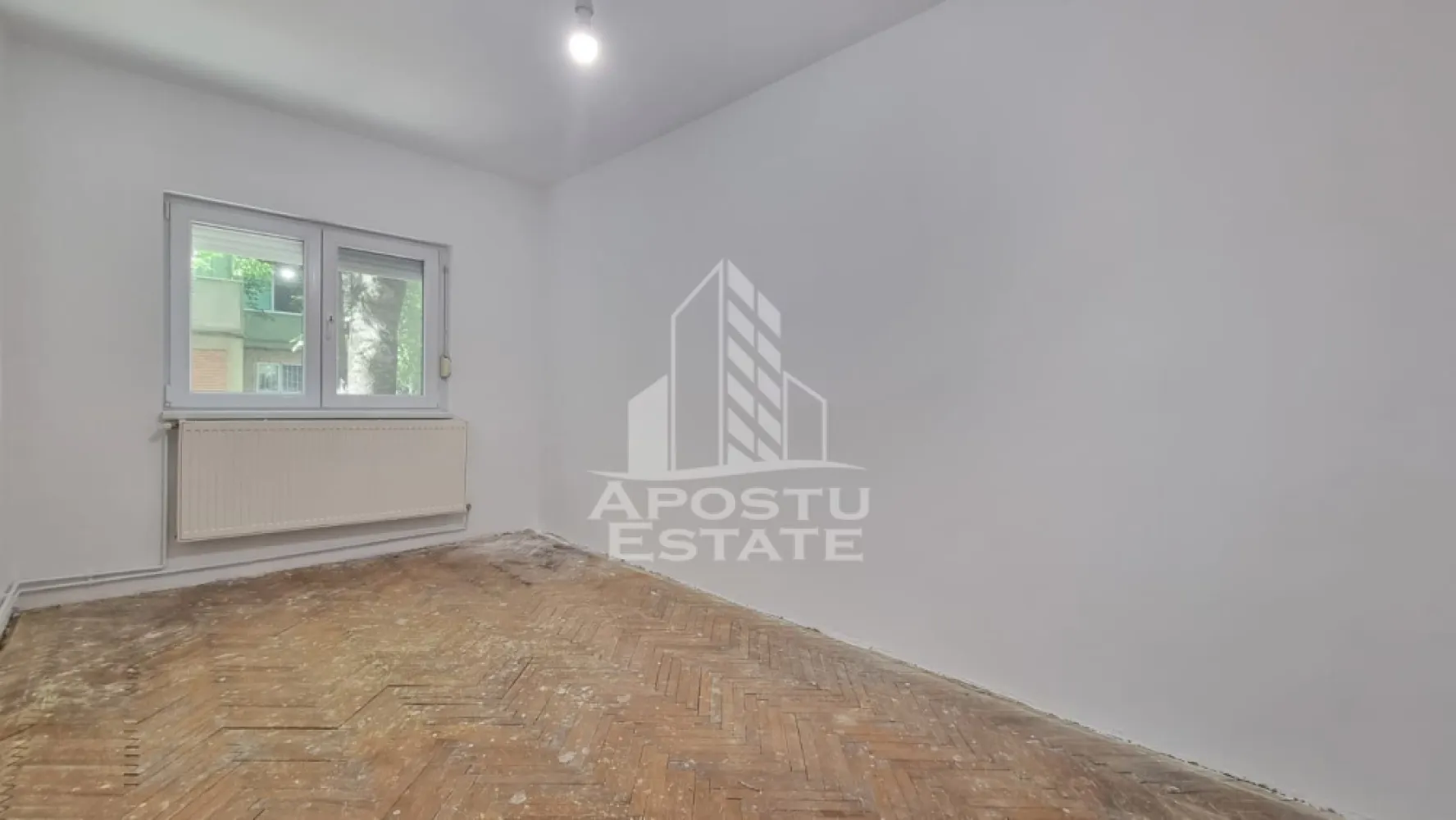 Apartament cu 3 camere, 2 bai, 2 balcoane, zona Calea Aradului