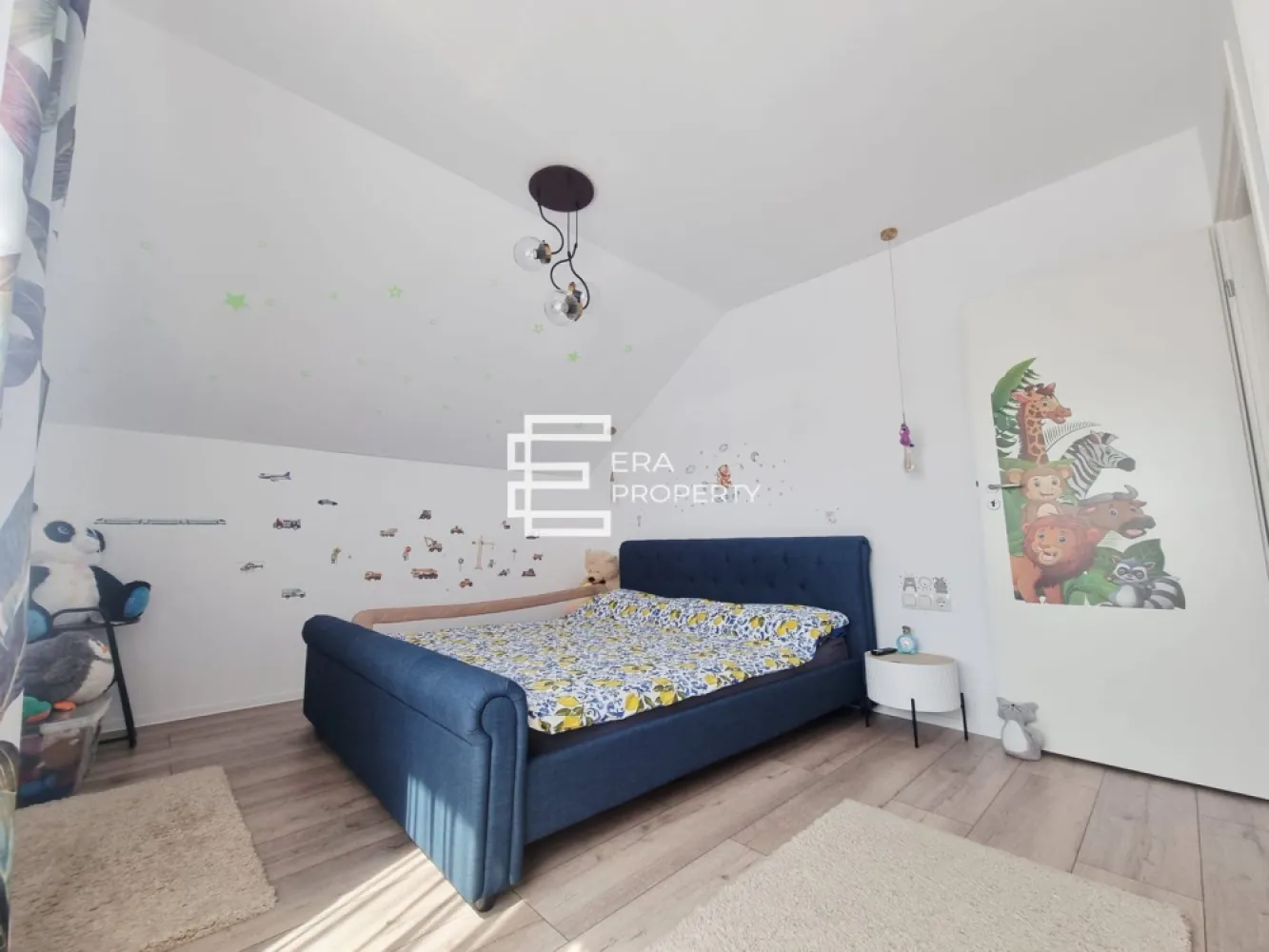Casă individuală 4 dormitoare | Teren 475 mp | Panouri fotovoltaice| Sura Mare