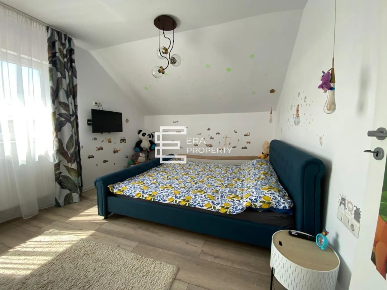 Casă individuală 4 dormitoare | Teren 475 mp | Panouri fotovoltaice| Sura Mare
