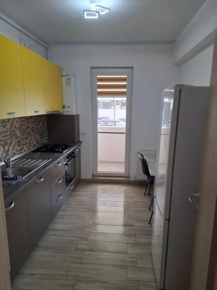 BRASADAS inchiriaza ap 2 cam PARTER zona Metalurgiei.