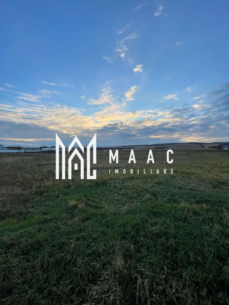 Teren intravilan | 2.100 mp | Șura Mică - MAAC Imobiliare vă propune spre vânzare un teren intravilan cu o suprafață de 2.100 mp, situat în localitatea Șura Mica într-o zonă liniștită și în plină dezvoltare|ideală pentru construcția unei locuințe familiale sau ca investiție.

Detalii principale:
Suprafață totală: 2.100 mp
Regim: intravilan 
Deschidere generoasă la drum
Utilități disponibile în zonă: apă, curent, gaz, canalizare
Acces facil către municipiul Sibiu, la doar câteva minute de mers cu mașina

Avantaje:
Zonă rezidențială în dezvoltare rapidă
Cadru natural plăcut, cu priveliște spre împrejurimi
Potrivit pentru casă individuală, duplex sau mic ansamblu rezidenția

Pentru mai multe detalii specificati telefonic: CP2801896
