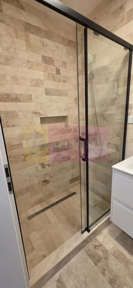Apartament cu 2 bai si loc de parcare in Sinaia
