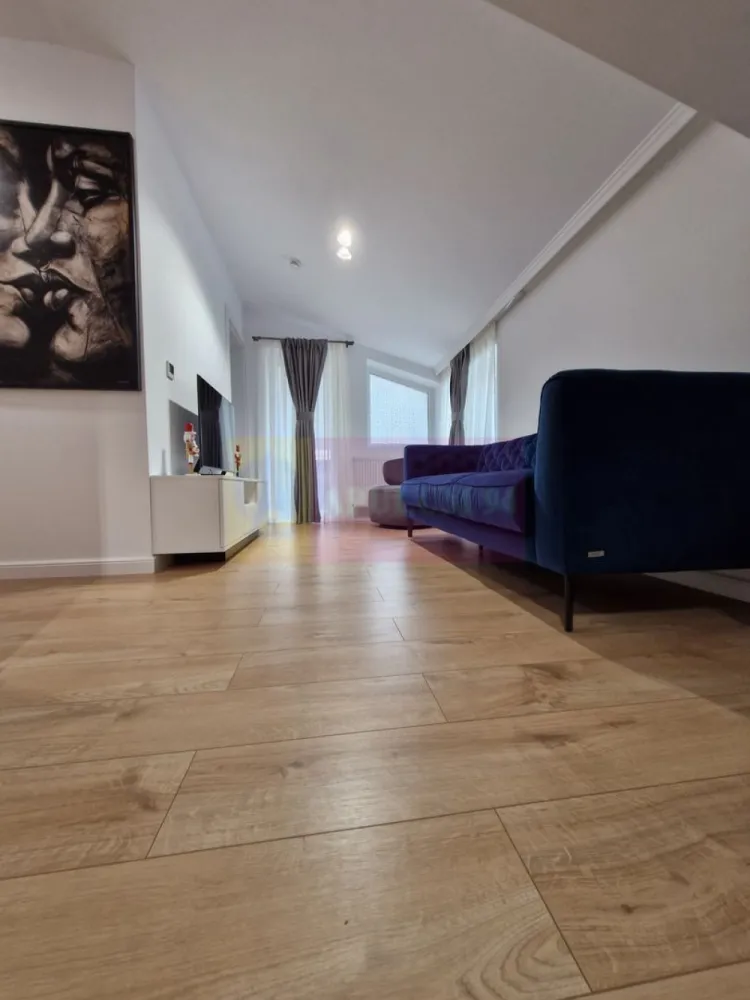 Apartament cu 2 bai si loc de parcare in Sinaia