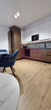 Apartament cu 2 bai si loc de parcare in Sinaia