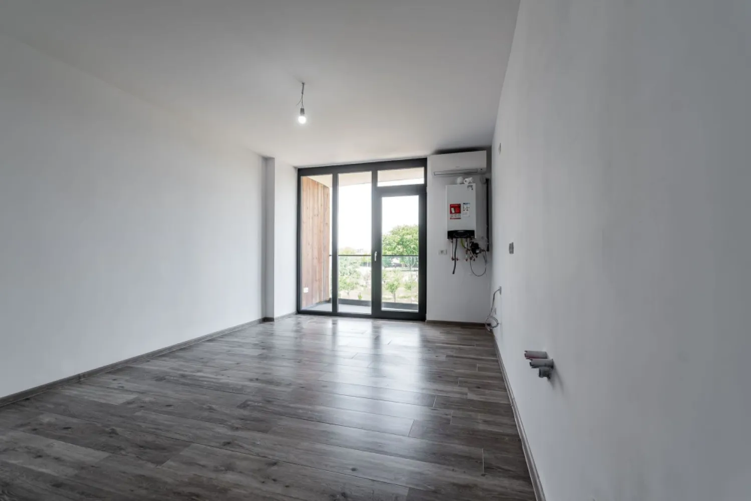 Apartament cu 2 camere, bloc nou, Subcetate, Arad