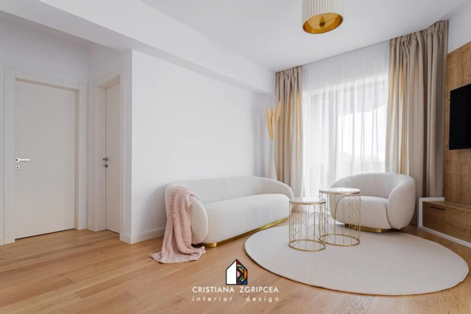 BRASADAS închiriază ap 2 cam PARKVEIEW HERASTRAU. - Agenția imobiliara BRASADAS închiriază apartament MOBILAT cu doua camere situat in PARKVEIEW HERASTRAU construit in 2021.
Pentru mai multe oferte accesați : www.brasadas.com.