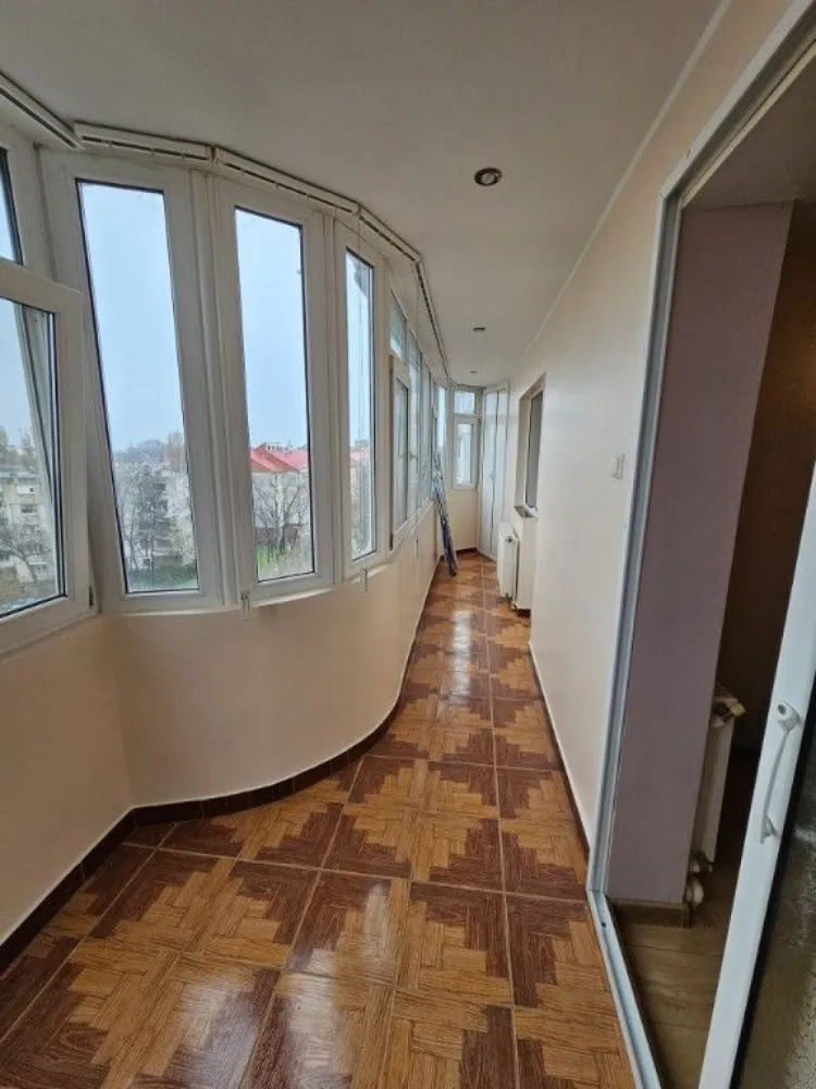 De inchiriat apartament cu 2 camere Baia Comunala, 450 Euro