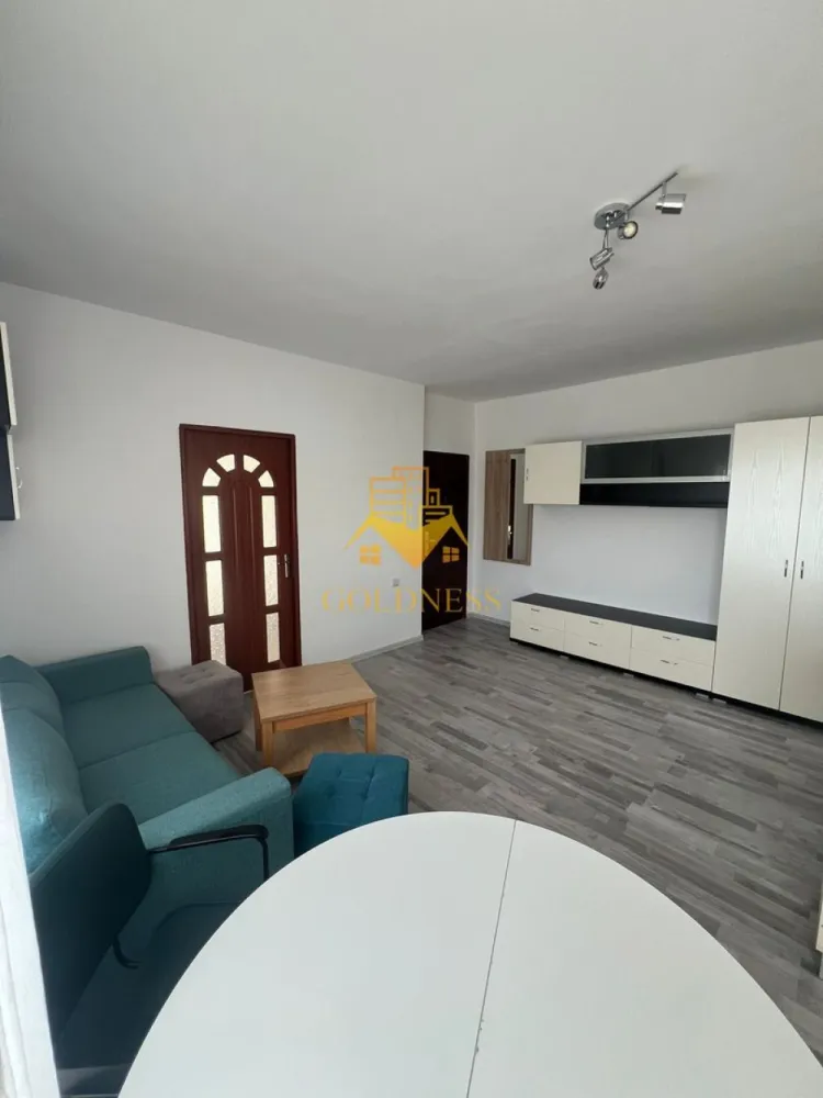 2 camere open space, Utilitati Incluse, Parcare, Oasului, Iris - GOLDNESS Imobiliare vă propune spre închiriere un apartament cu 2 camere complet mobilat și utilat, la etajul 1 într-un imobil de 2 etaje, în Cartierul Iris.
Apartamentul este la 600 euro cu utilitati incluse (apă, curent, gaz, salubritate, internet)

Dispune de loc de parcare!
Se află în apropierea stațiilor de transport în comun, magazine, restaurante, spații verzi, farmacii, etc. 

Apartamentul este compartimentat astfel:
 - dormitor cu pat matrimonial, dressing, noptiere
 - living cu bucatarie open space complet utilată și mobilată, canapea extensibilă, loc de servit masa 
 - baie cu cabina de dus, calorifer port prosop și dulap pentru depozitare.
 - doua terase de 8 mp si 10 mp 

Imobilul este dotat cu toate cele necesare- centrală proprie, frigider, aragaz, hotă, mașină de spălat haine, etc. 

Dacă sunteți interesați de acest apartament și doriți să îl vizionați, dar și pentru alte oferte nu ezitați să ne contactați telefonic sau prin e-mail. Vă stăm la dispoziție!
Pentru intermediere se percepe un comision de 50% din prețul chiriei!