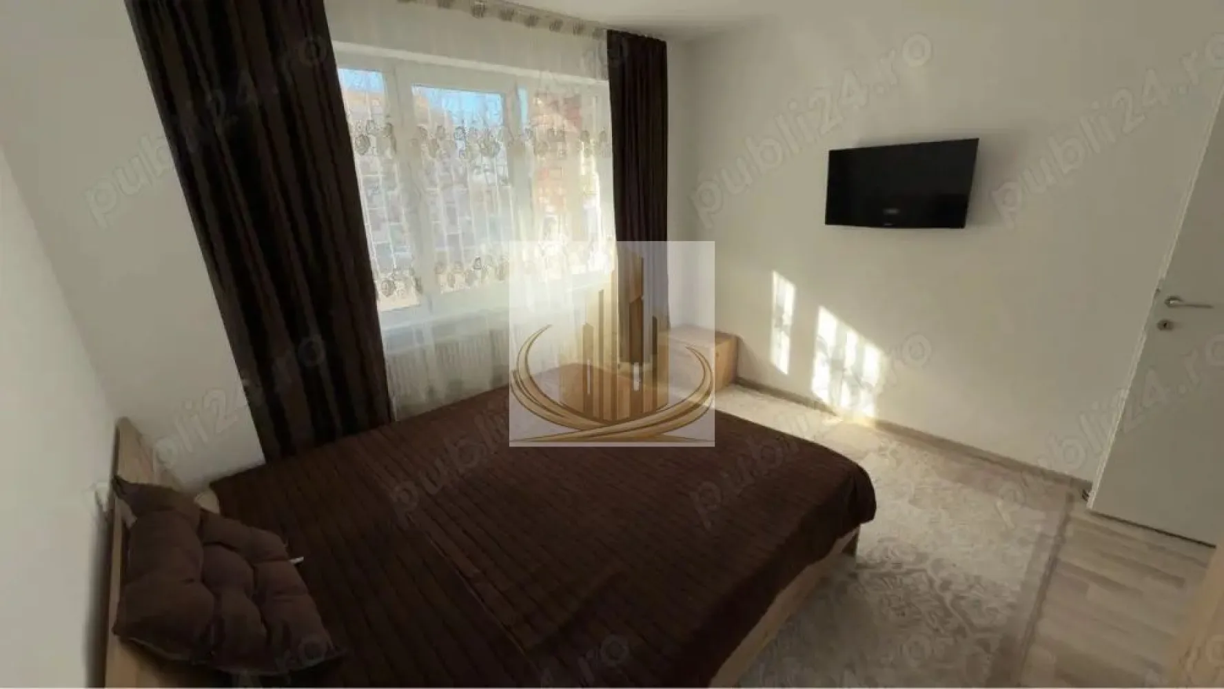 Apartament 2 camere de închiriat modern zona Gării semicentral - Grand Mobilis Imobiliare vă propune spre închiriere un apartament cu 2 camere, situat la etajul 1, pe strada General Dragalina, în zona Gării.

Locuința este bine compartimentată și oferă un ambient confortabil, fiind potrivită pentru locuire imediată. Prețul chiriei este de 420 euro/lună, ușor negociabil, iar la semnarea contractului se percepe o lună garanție.

Apartamentul este pet-friendly, fiind o alegere potrivită și pentru persoanele care dețin animale de companie.

Pentru detalii suplimentare și programarea unei vizionări, echipa Grand Mobilis Imobiliare vă stă la dispoziție.