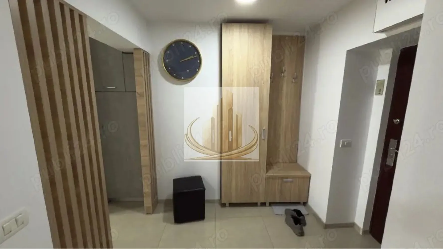 Apartament 2 camere de închiriat modern zona Gării semicentral - Grand Mobilis Imobiliare vă propune spre închiriere un apartament cu 2 camere, situat la etajul 1, pe strada General Dragalina, în zona Gării.

Locuința este bine compartimentată și oferă un ambient confortabil, fiind potrivită pentru locuire imediată. Prețul chiriei este de 420 euro/lună, ușor negociabil, iar la semnarea contractului se percepe o lună garanție.

Apartamentul este pet-friendly, fiind o alegere potrivită și pentru persoanele care dețin animale de companie.

Pentru detalii suplimentare și programarea unei vizionări, echipa Grand Mobilis Imobiliare vă stă la dispoziție.