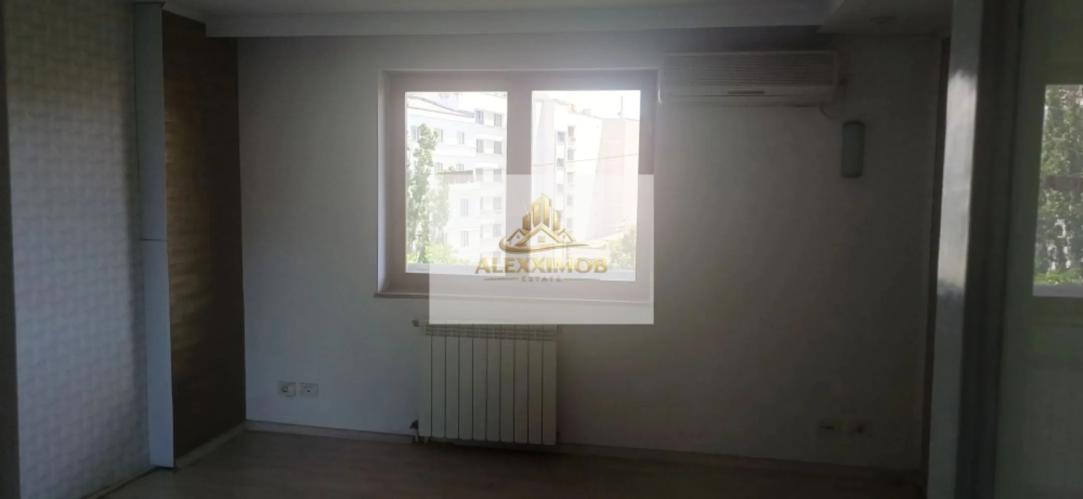 Apartament de Vanzare - Zona Ateneul Roman - 4 camere - 110 MP