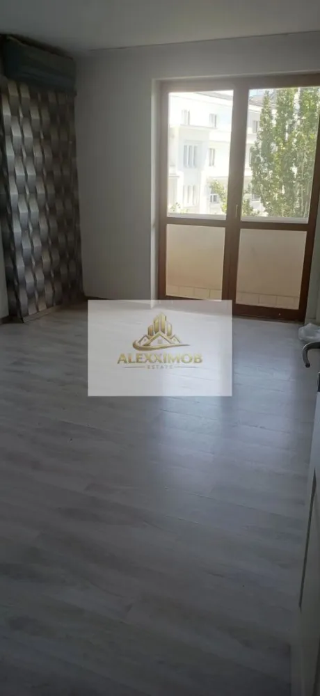 Apartament de Vanzare - Zona Ateneul Roman - 4 camere - 110 MP