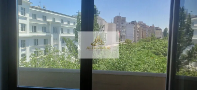 Apartament de Vanzare - Zona Ateneul Roman - 4 camere - 110 MP