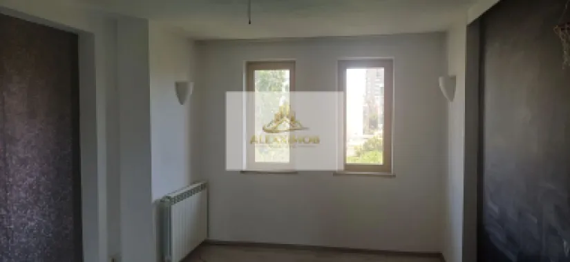 Apartament de Vanzare - Zona Ateneul Roman - 4 camere - 110 MP
