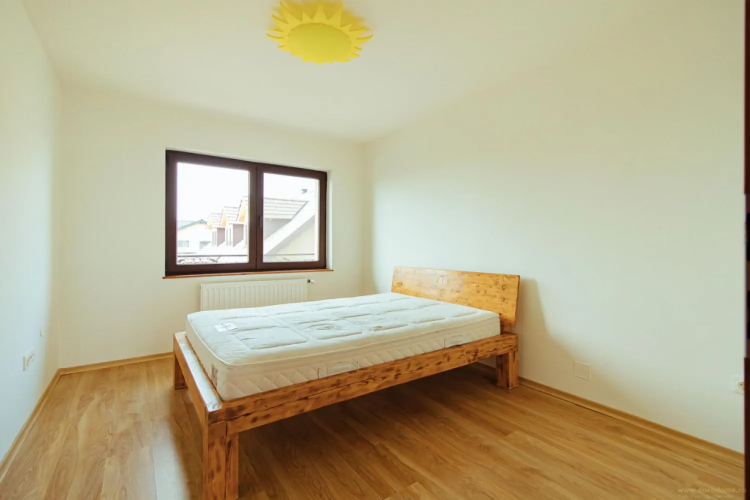 Casa noua, intrare Stupini