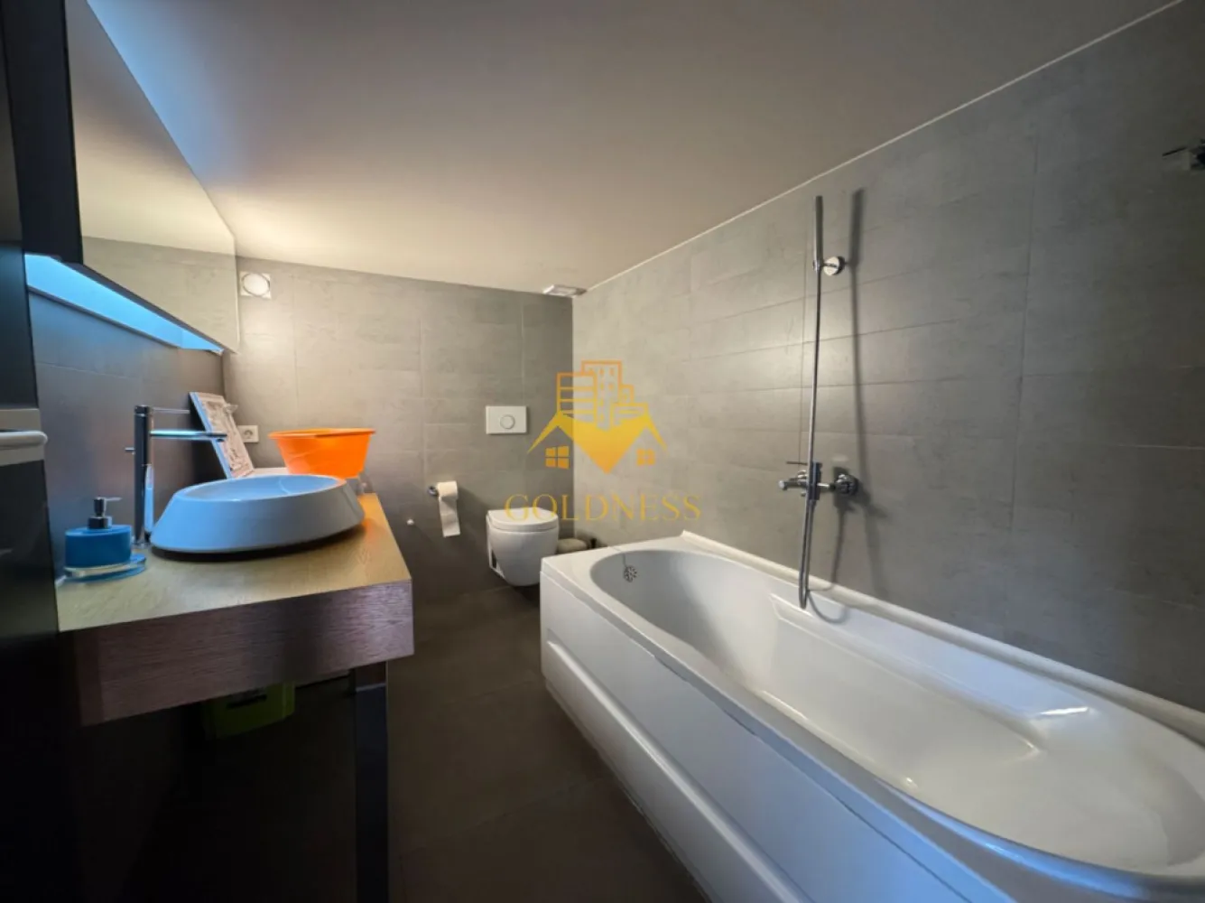 Penthouse, 3 camere, modern, parcare Manastur zona Campului, Mehedinti