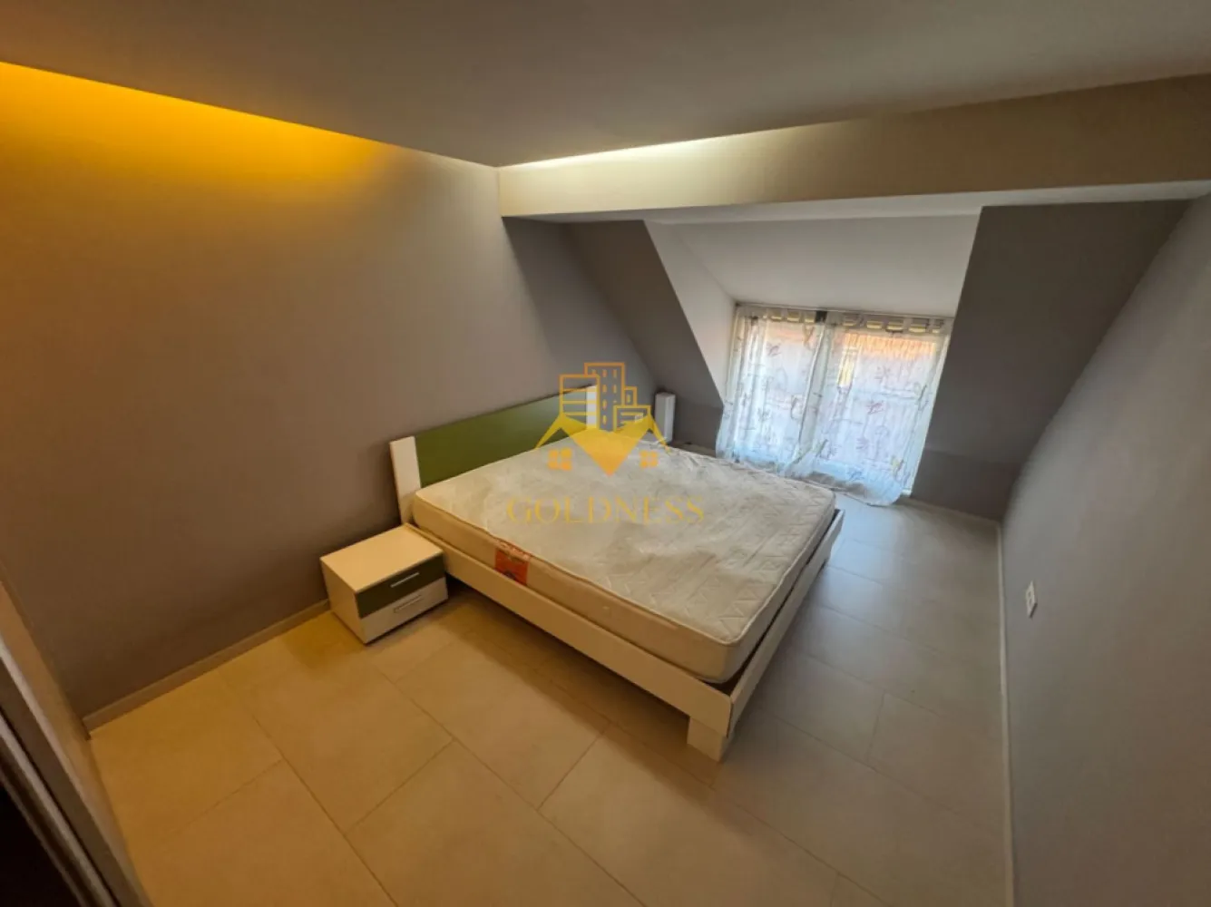 Penthouse, 3 camere, modern, parcare Manastur zona Campului, Mehedinti