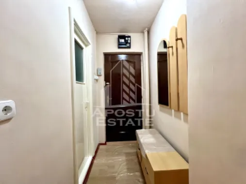 Apartament 2 camere de vanzare, etaj 2, zona Dacia, Timisoara