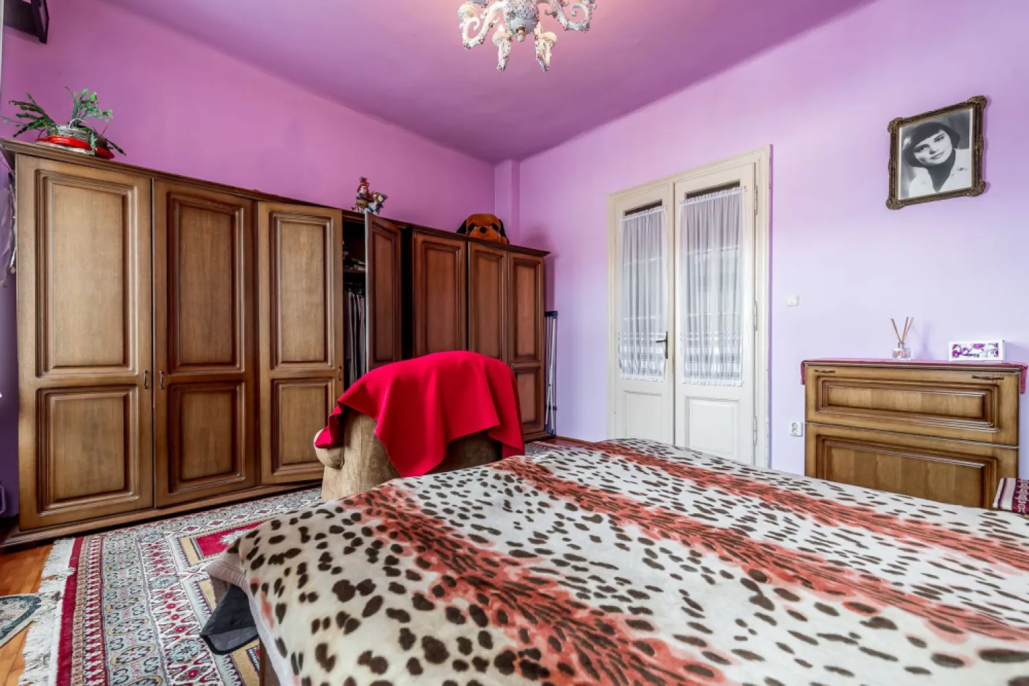 Apartament cu 3 Camere la Casă pe Strada I.L. Caragiale, Arad