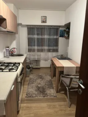 Apartament 2 camere decomandat, etajul 5 din 7, ultracentral