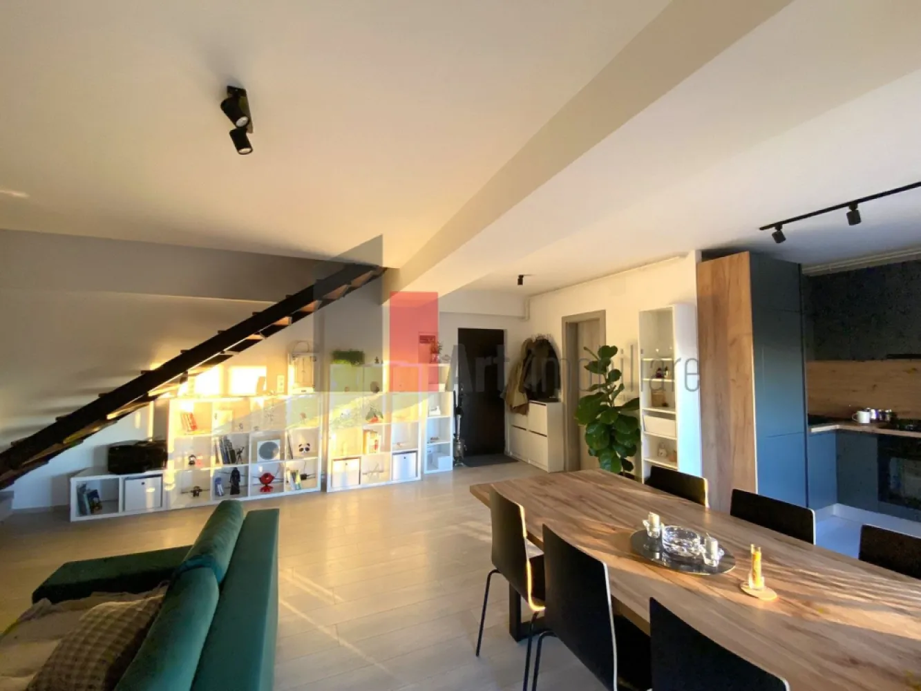 Apartament 3 camere tip Duplex - zona Calea Calarasilor/Popa Nan