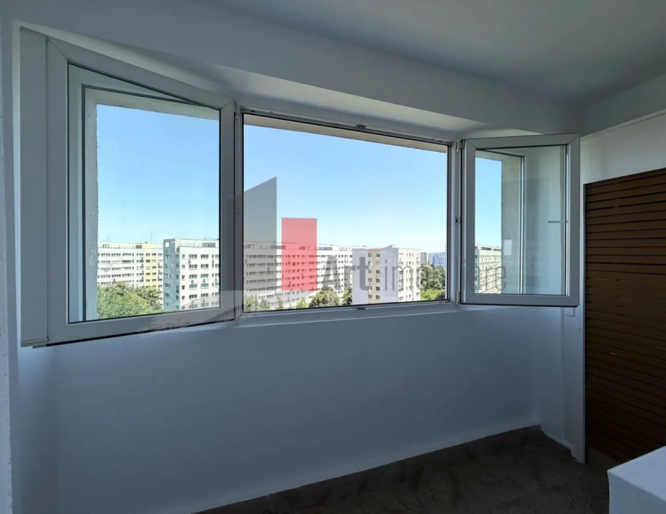 Apartament renovat, decomandat, luminos | Zona Dristor metrou