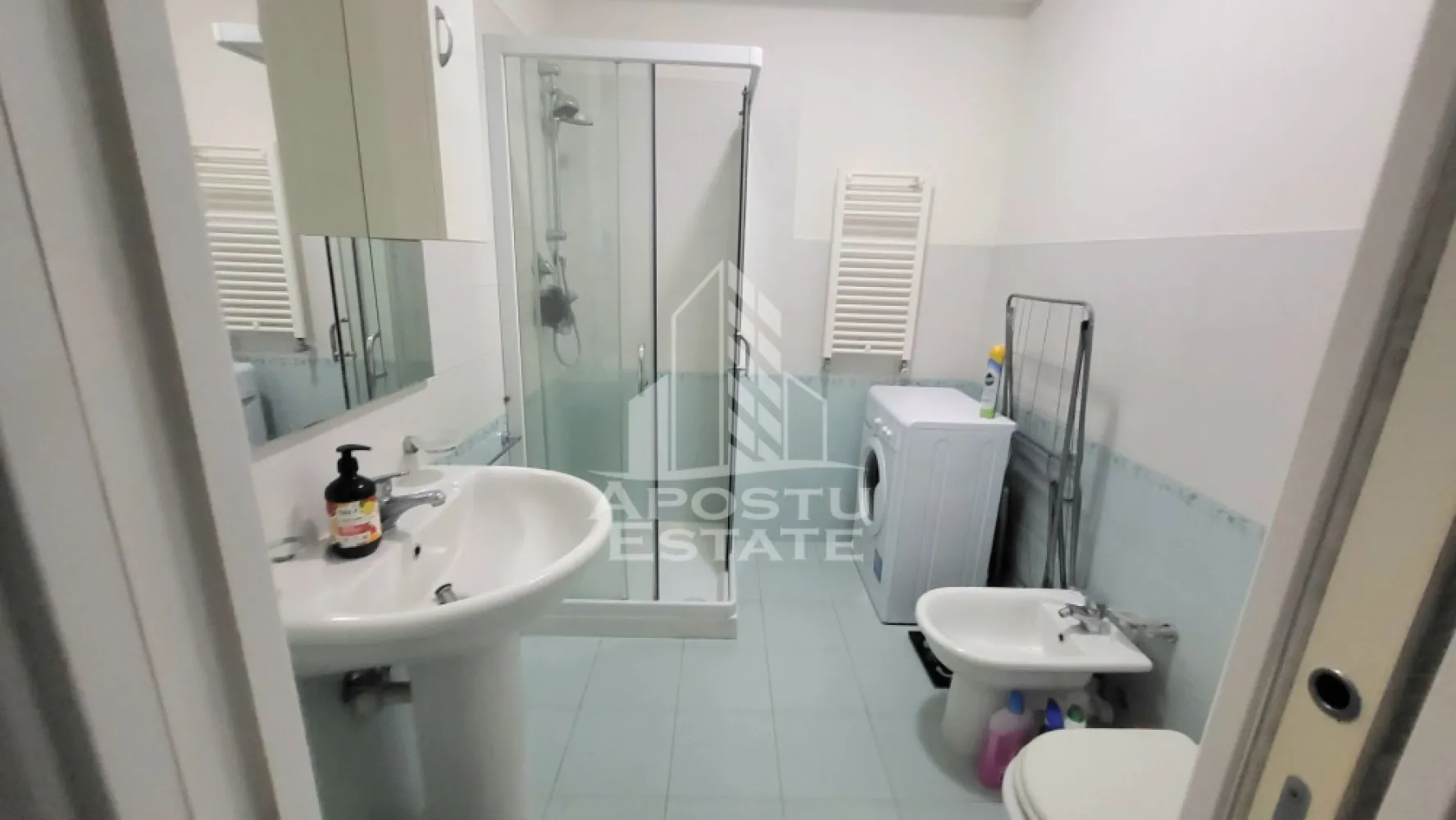 Apartament cu o camera semicentral,bloc nou